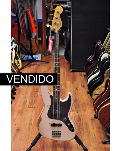 Fender Flea Signature Roadworn Jazzbass